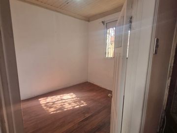 Casa en Venta en Placilla- Av Ecuador