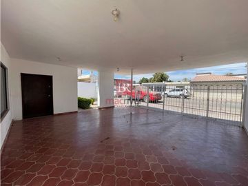 CASA EN VENTA EN COL. SOCHILOA. CD. OBREGÓN, SONORA
