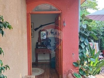 Casa cercana a Mall Los Dominicos