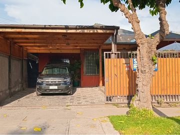 Casa cercana a Mall Los Dominicos