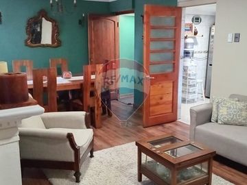 Casa cercana a Mall Los Dominicos