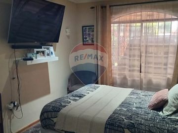 Casa cercana a Mall Los Dominicos