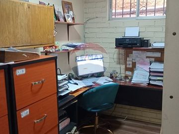 Casa cercana a Mall Los Dominicos