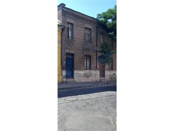 VENTA CASA ANTIGUA-OPORTUNIDAD PARA INVERSIONISTAS