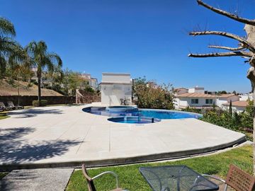 Casa en condominio en venta en Colinas del Bosque 2a Sección, Corregidora, Querétaro