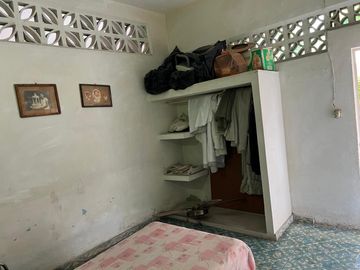 Amplia casa en venta en el centro de Tecomán.
