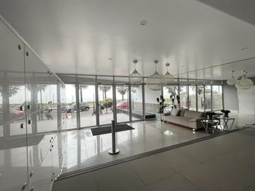 Ocasión: Flat Piso 3 con vista directa al mar y parque