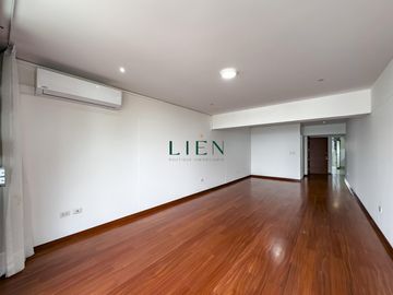 Ocasión: Flat Piso 3 con vista directa al mar y parque