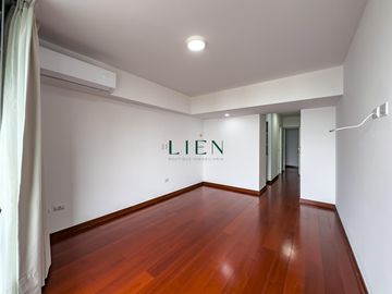 Ocasión: Flat Piso 3 con vista directa al mar y parque