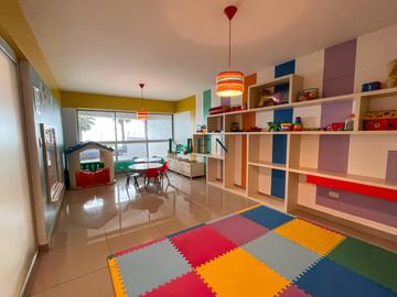 Ocasión: Flat Piso 3 con vista directa al mar y parque