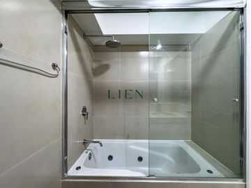 Ocasión: Flat Piso 3 con vista directa al mar y parque
