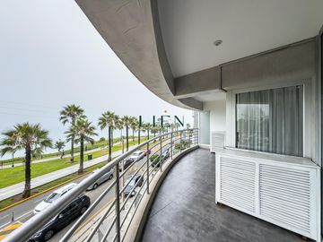 Ocasión: Flat Piso 3 con vista directa al mar y parque