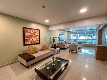 Ocasión: Flat Piso 3 con vista directa al mar y parque