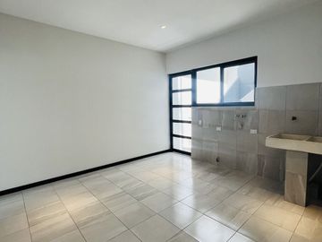 CASA EN VENTA CON ELEVADOR ESTILO CONTEMPORÁNEO EN GRAN RESERVA, PUEBLA