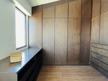 CASA EN VENTA CON ELEVADOR ESTILO CONTEMPORÁNEO EN GRAN RESERVA, PUEBLA