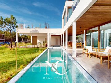 Casa en venta en Costa Esmeralda Marítimo