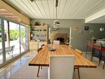 Venta de Casa en Santa Clara - Villanueva - 6 ambientes