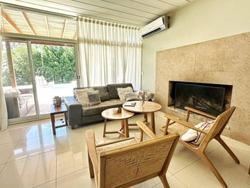 Venta de Casa en Santa Clara - Villanueva - 6 ambientes