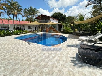 SE VENDE FINCA FAMILIAR O TURISTICA VIA QUIMBAYA-ALCAL