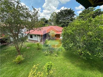 SE VENDE FINCA FAMILIAR O TURISTICA VIA QUIMBAYA-ALCAL