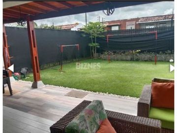 VENTA DE CASA EN ALFAGUARA - JAMUNDI