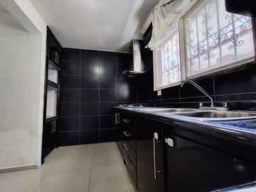 CASA EN VENTA EN EL ALAMO INDUSTRIAL
