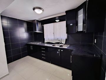 CASA EN VENTA EN EL ALAMO INDUSTRIAL