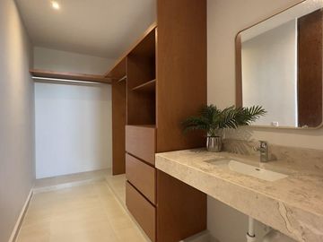 Casa de 3 recámaras en venta dentro de privada en Conkal