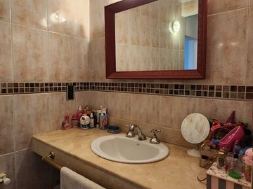 CASA EN VENTA - EL CASCO - VISTALBA (APTA CREDITO)