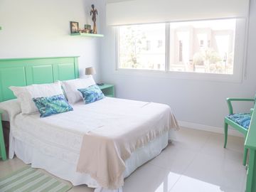VENTA HERMOSA CASA EN TIPAS NORDELTA LOTE INTERNO