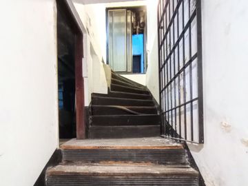CASA BOEDO CON LOCAL VENTA