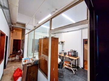 CASA BOEDO CON LOCAL VENTA