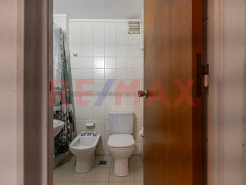 Venta monoambiente divisible-Balcón-Patio/Cochera