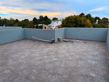 Duplex 3 amb en venta en Ituzaingo con cochera
