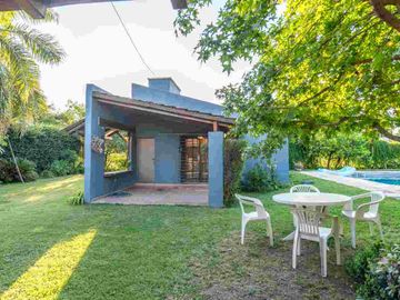 Venta Casa Villa Allende 4 Dorm 4 Baños