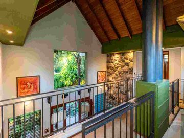 Venta Casa Villa Allende 4 Dorm 4 Baños