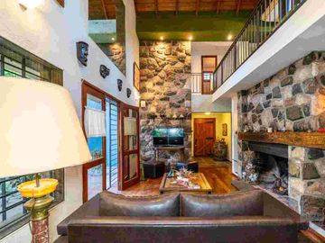 Venta Casa Villa Allende 4 Dorm 4 Baños