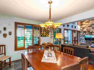 Venta Casa Villa Allende 4 Dorm 4 Baños