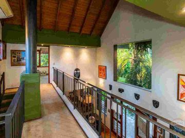 Venta Casa Villa Allende 4 Dorm 4 Baños