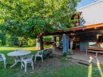 Venta Casa Villa Allende 4 Dorm 4 Baños