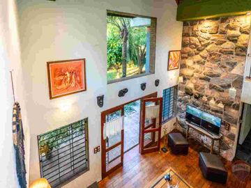 Venta Casa Villa Allende 4 Dorm 4 Baños