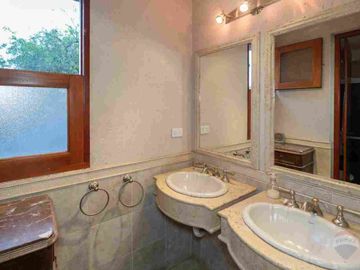 Venta Casa Villa Allende 4 Dorm 4 Baños