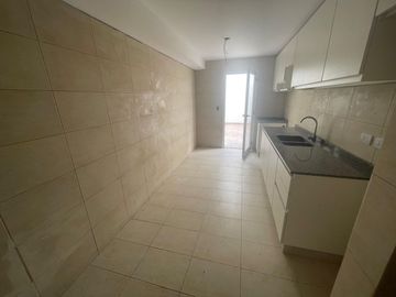 VENTA DEPARTAMENTO 4 AMB 4 COCHERAS VILLA LURO