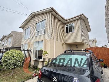 CASA EN BRISAS DE PALERMO I