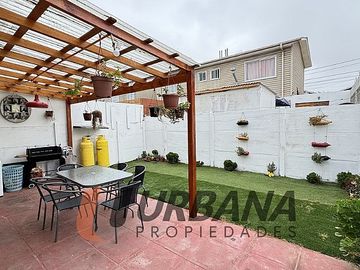 CASA EN BRISAS DE PALERMO I