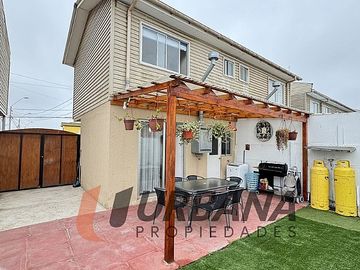 CASA EN BRISAS DE PALERMO I