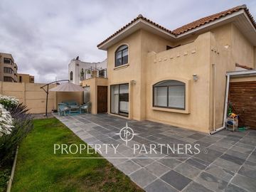 Maravillosa casa en sector de San Joaquín