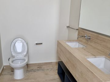 Departamento Venta Manigua Interlomas 249 m2  P.H.