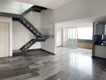 SKY SANTA FE RENTA PH DUPLEX DEPARTAMENTO CON TERRAZA Y ROOF GARDEN PRIVADO