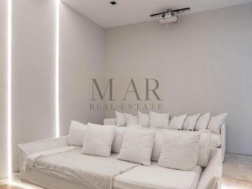 Casa en Venta, 5 suites, salida al río. El Yacht. Nordelta